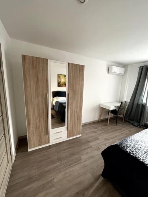 Familienwohnung Naehe Europapark, Messe, Gifiz See اوفنبرغ المظهر الخارجي الصورة